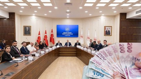 Asgari Ücret Tespit Komisyonu'nun 4. toplantısından zam oranının çıkması bekleniyor.
