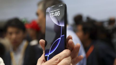 Apple, iPhone'da önemli tasarım değişikliklerine gidiyor! Daha ince ve katlanabilir olacak
