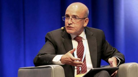 Mehmet Şimşek'ten asgari ücret yorumu: Enflasyon beklentilerinin üzerinde bir artış oldu