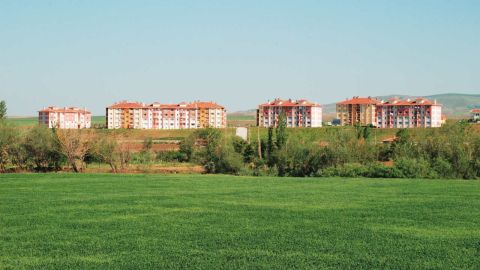 TOKİ, 48 ilde 558 taşınmazı satışa çıkardı! Şartlar belli oldu, başvurular başladı