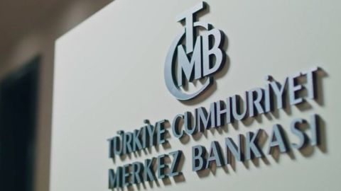 Merkez Bankası faizi 250 baz puan indirdi