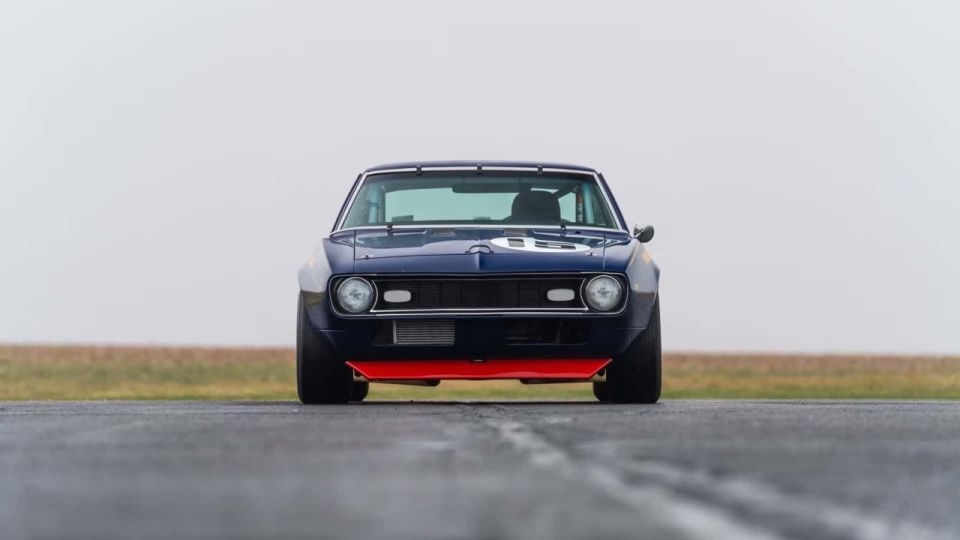 Camaro "Lightweight", sadece Donohue-Penske ortaklığı için değil, Amerikan motor sporları tarihinde de önemli bir efsane olmuştur.