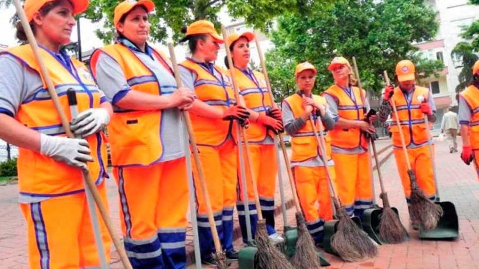 En düşük işçi maaşı 63 bin TL oldu, belediye çalışanları halay çekerek kutladı
