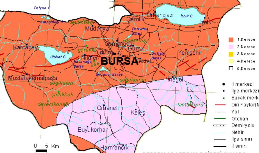 Bursa deprem bakımından Türkiye'nin en hassas illerinden biri konumundadır. Türkiye