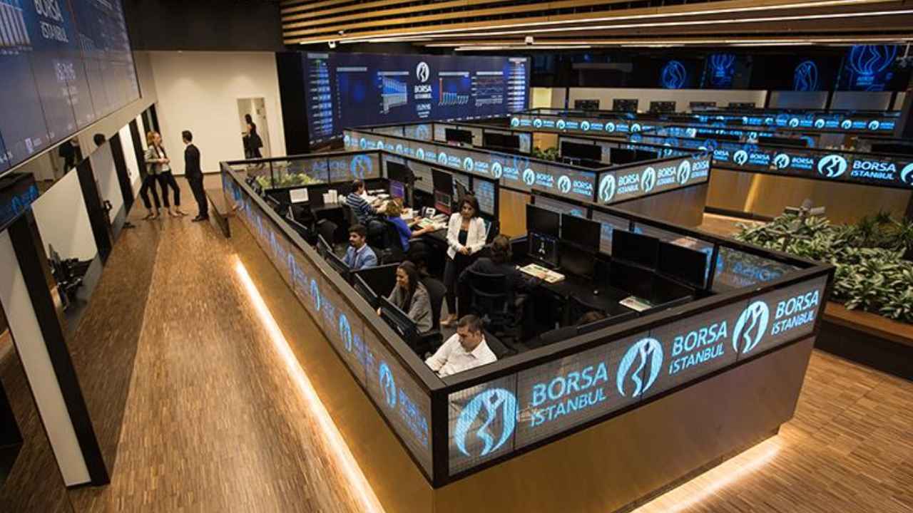 Borsa İstanbul'da 2024 yılında en çok sigorta ve bankacılık sektörü kazandırdı. 