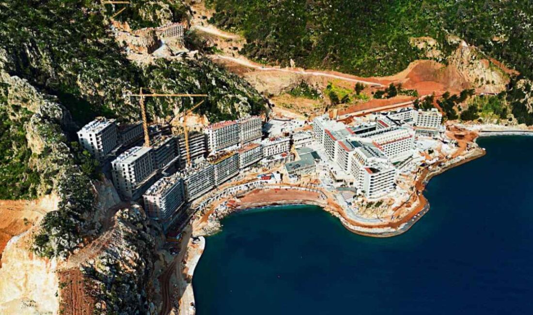 Muğla ili Marmaris ilçesinde denize nazır konumda bulunan Sinpaş Gayrimenkul