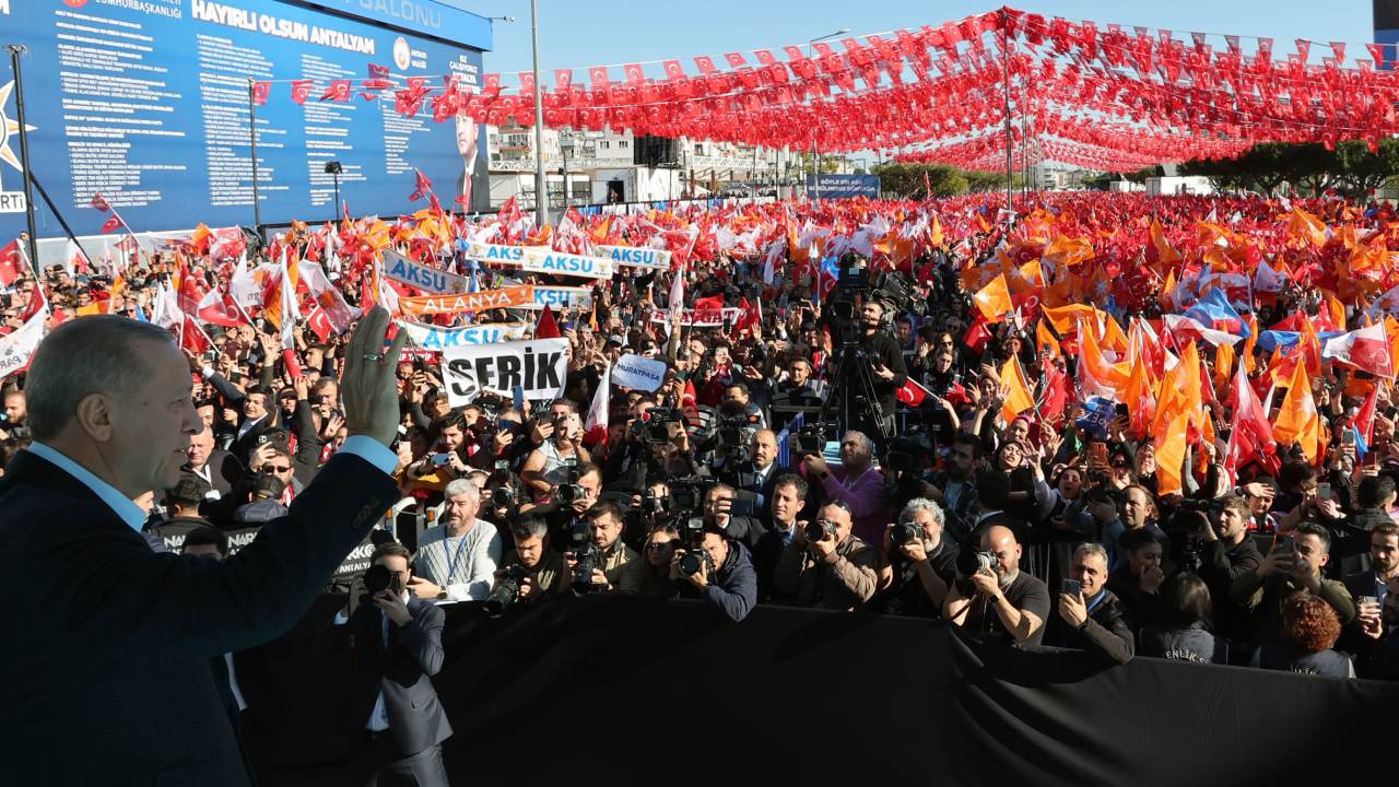 Cumhurbaşkanı Erdoğan: 'IMF'ye borcu kapatarak ülkemize ekonomik bağımsızlığı biz kazandırdık'