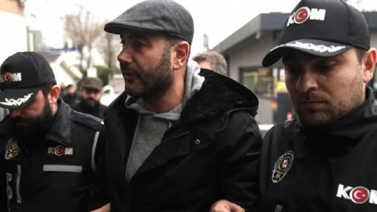 İhalede yolsuzluk soruşturmasında gözaltına alınan CHP'li Beşiktaş Belediye Başkanı Rıza