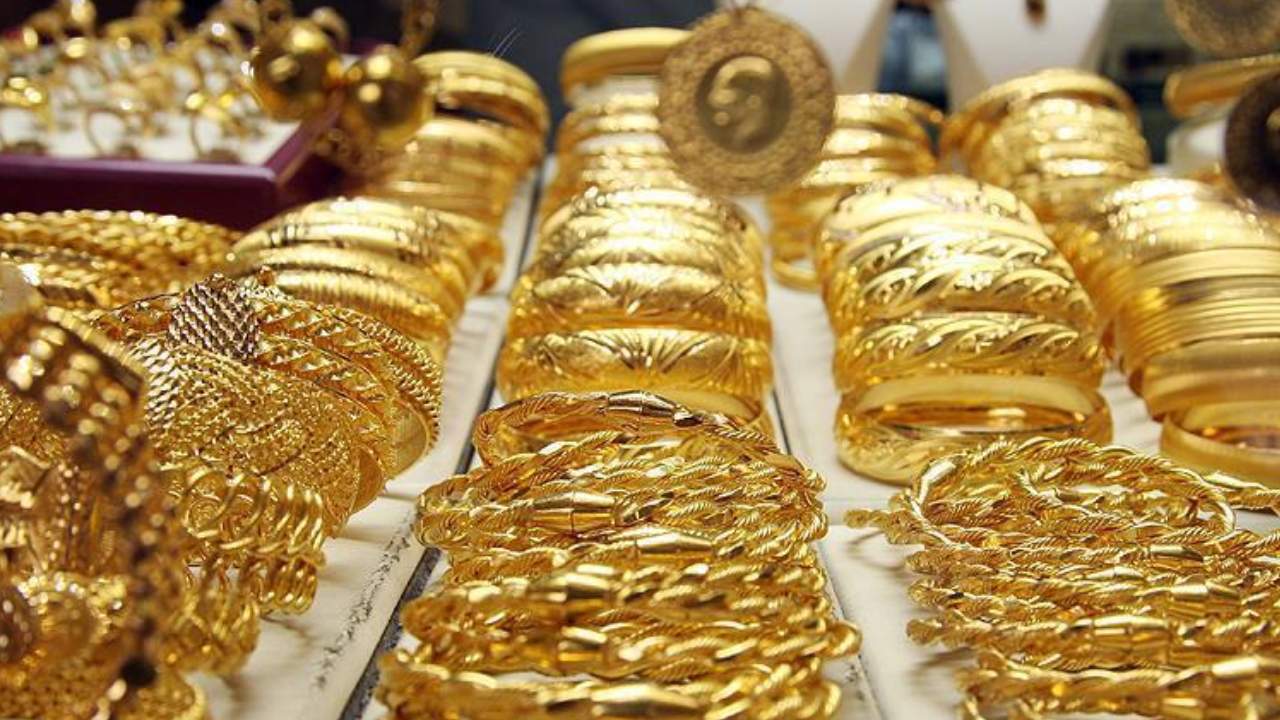 Altın yükselmeye devam edecek mi? Para Piyasaları Uzmanı Şirin Sarı'dan yatırımcılara sert uyarı