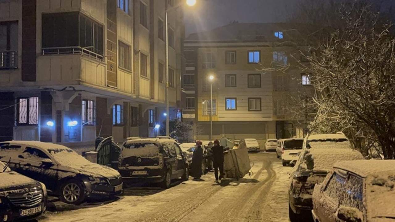 Başakşhir, Bağcılar, Esenler, Büyükçekmece kar tatili var mı? Son dakika Başakşehir okullar tatil mi?