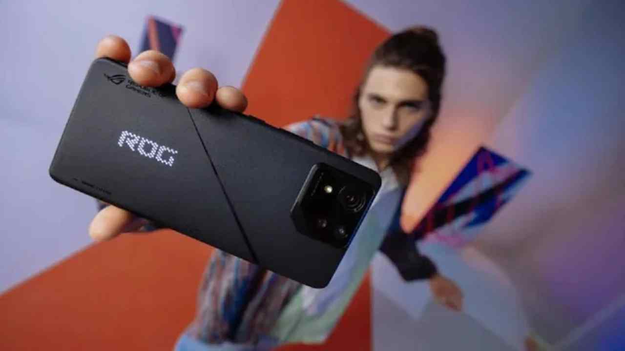 ASUS ROG Phone 9 FE satışa sunuldu