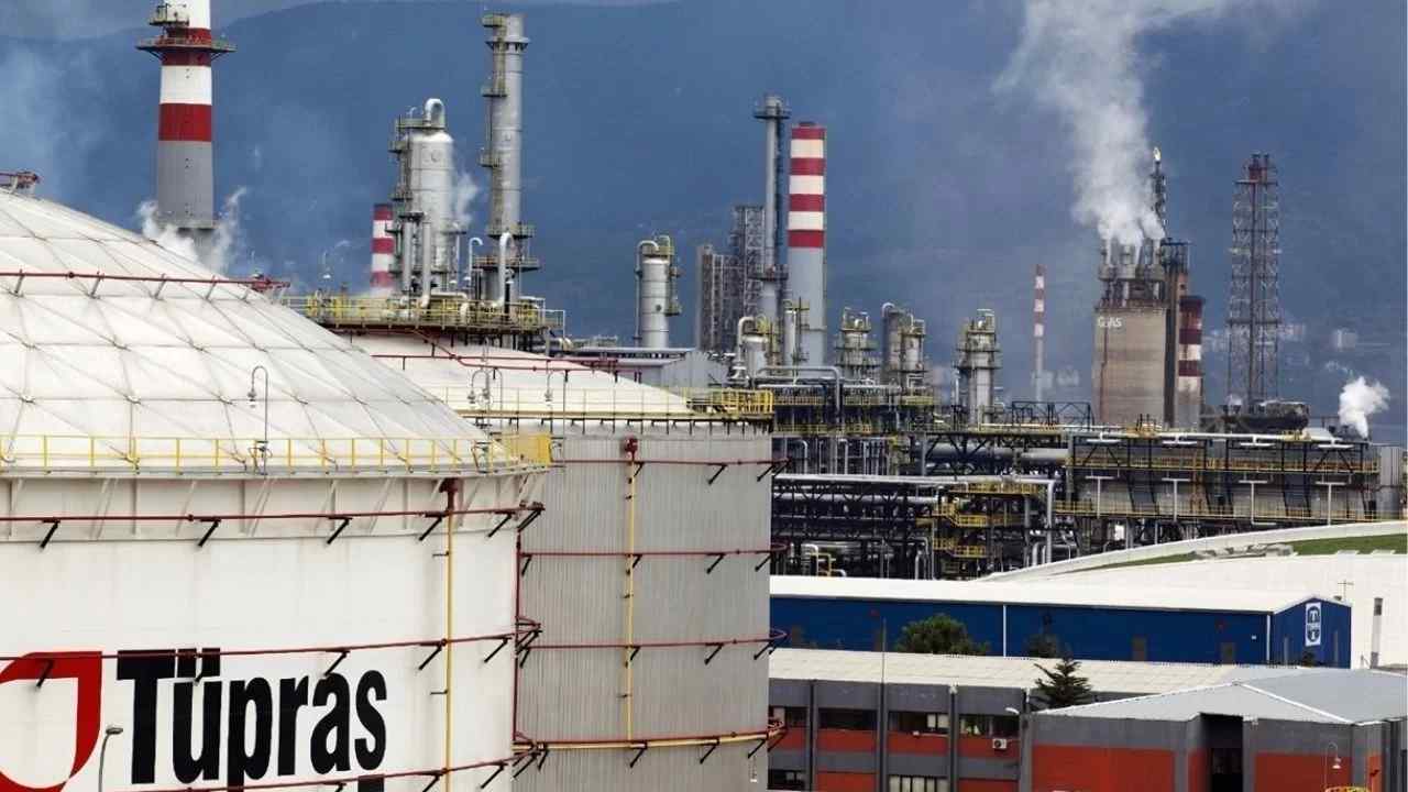 Yatırımcı üzülmekte haklı mı? Uzman isimden TUPRS hisse yorumu