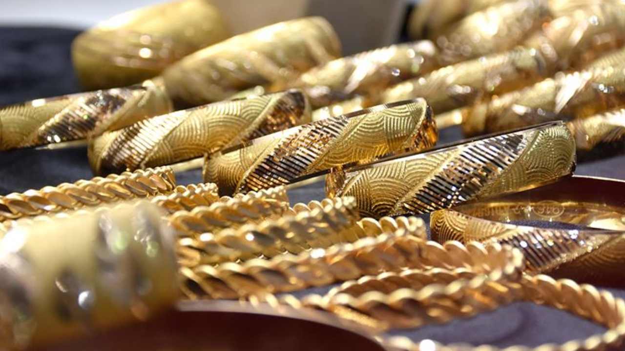 Analist Eda Karadağ, altındaki rekor seviyeleri değerlendirdi! 'Önümüzde iki senaryo var' 1 Analist Eda Karadağ, altındaki rekor seviyeleri değerlendirdi! 'Önümüzde iki senaryo var'