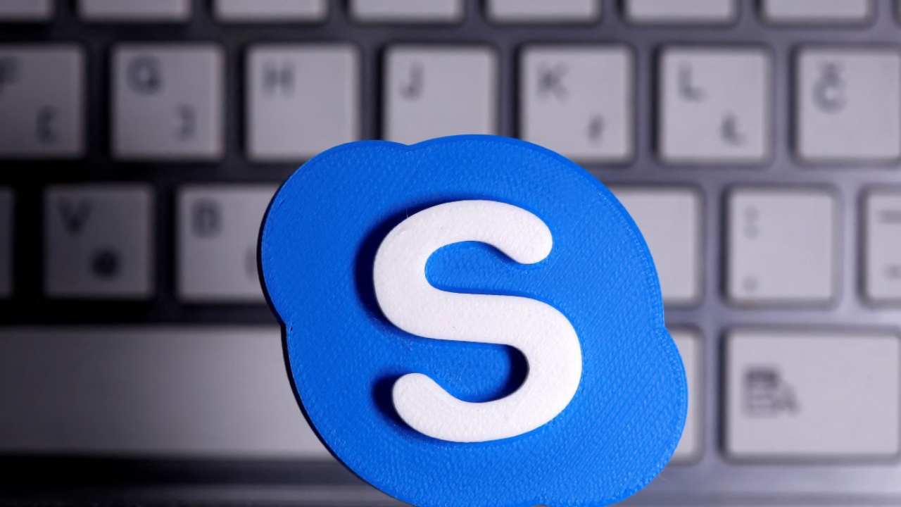 Microsoft Skype uygulamasının fişini çekti