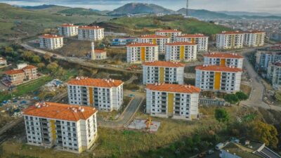 TOKİ'nin zaman zaman duyurduğu kampanyalar kapsamında İzmir'in Kiraz ilçesindeki konut