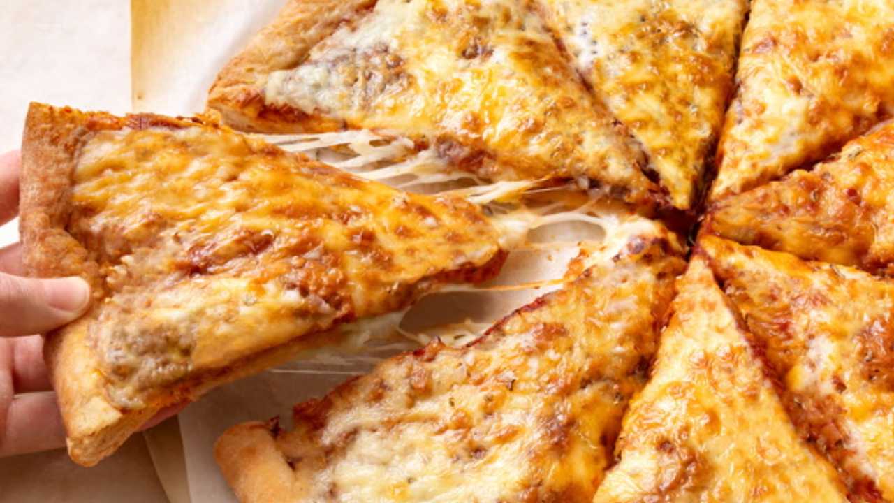 Pizza zinciri 3. kez iflas başvurusu yaptı; 50 milyon dolar borcu var