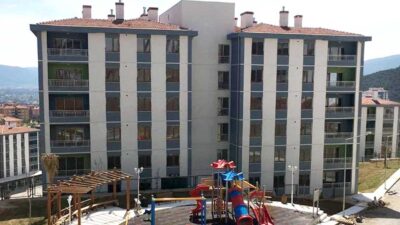 TOKİ'nin Seydikemer ilçesinde satışa sunduğu 304 konutluk projesi için başvurular