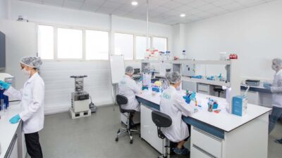 İzmir'in sağlık alanı adına en tanınan şirketlerinden biri olan Türklab