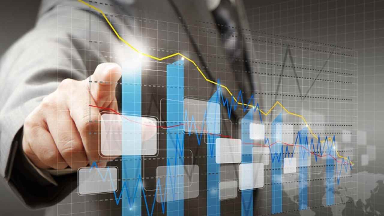 Ticaret anlaşması piyasayı nasıl etkiledi? Dolar çıktı, altın düştü! Uzmanından çarpıcı yorum 2 Ticaret anlaşması piyasayı nasıl etkiledi? Dolar çıktı, altın düştü! Uzmanından çarpıcı yorum