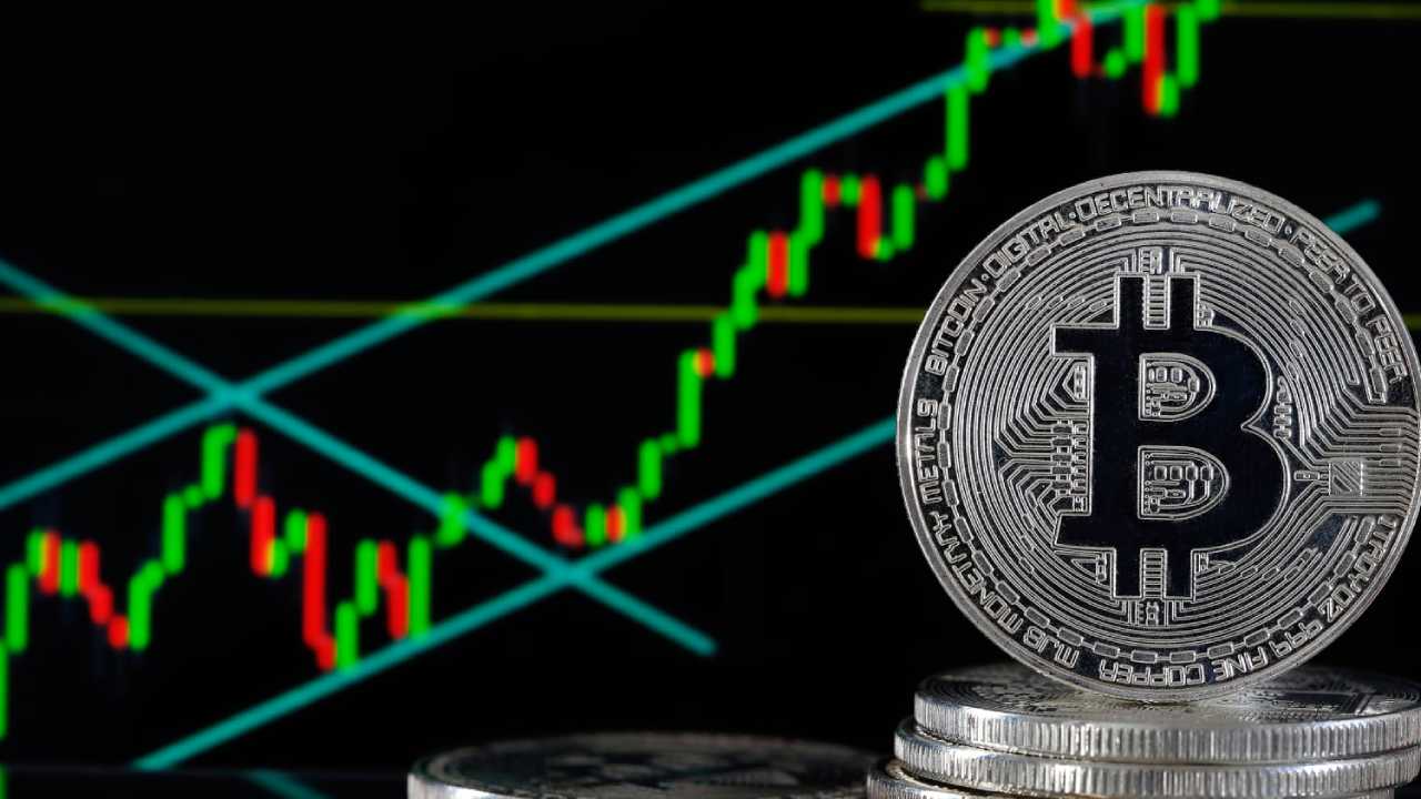Kripto para uzmanı Bitcoin için kritik seviyeyi verdi! Aşarsa 120.000'e gidebilir