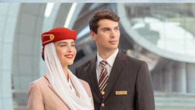 Birleşik Arap Emirlikleri merkezli havayolu şirketi Emirates, kabin memuru alımlarını