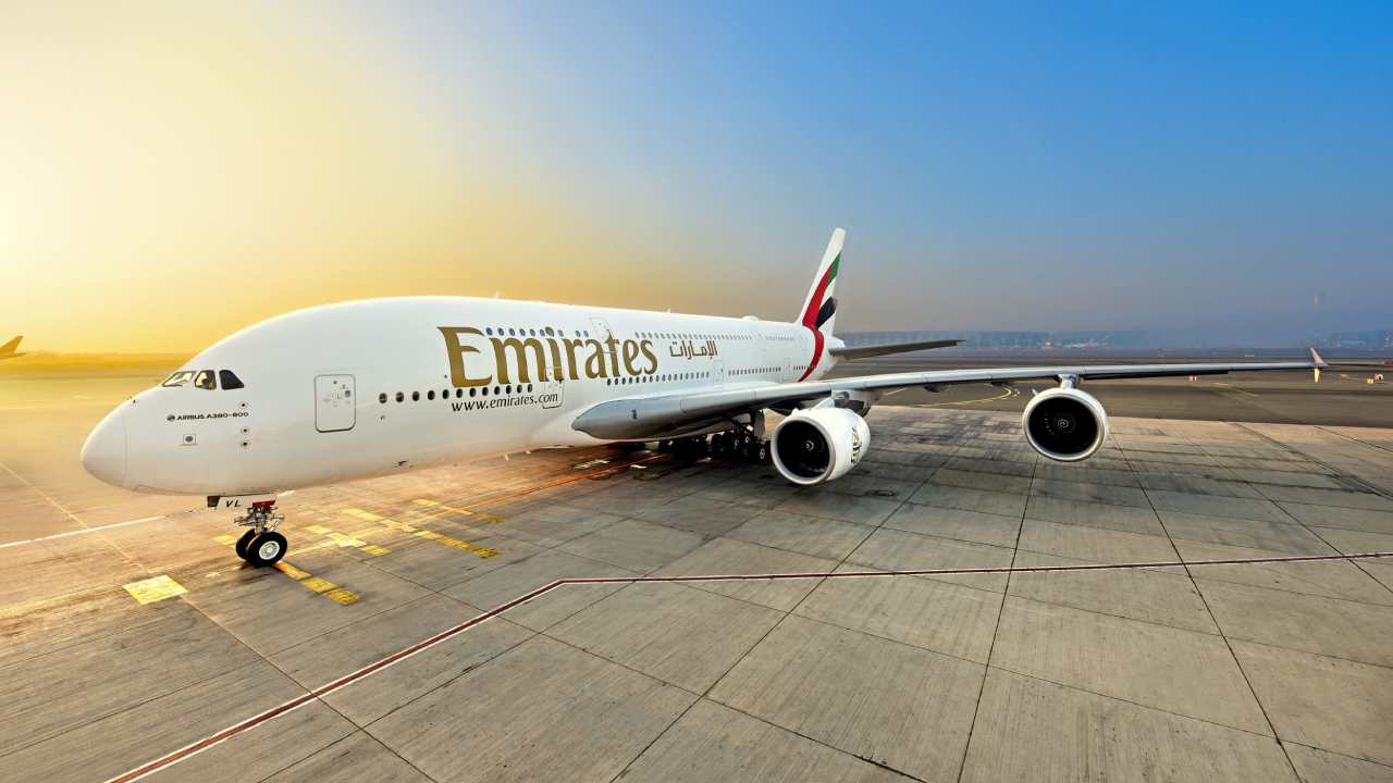 Emirates, Türkiye'den kabin memuru alımı yapacak